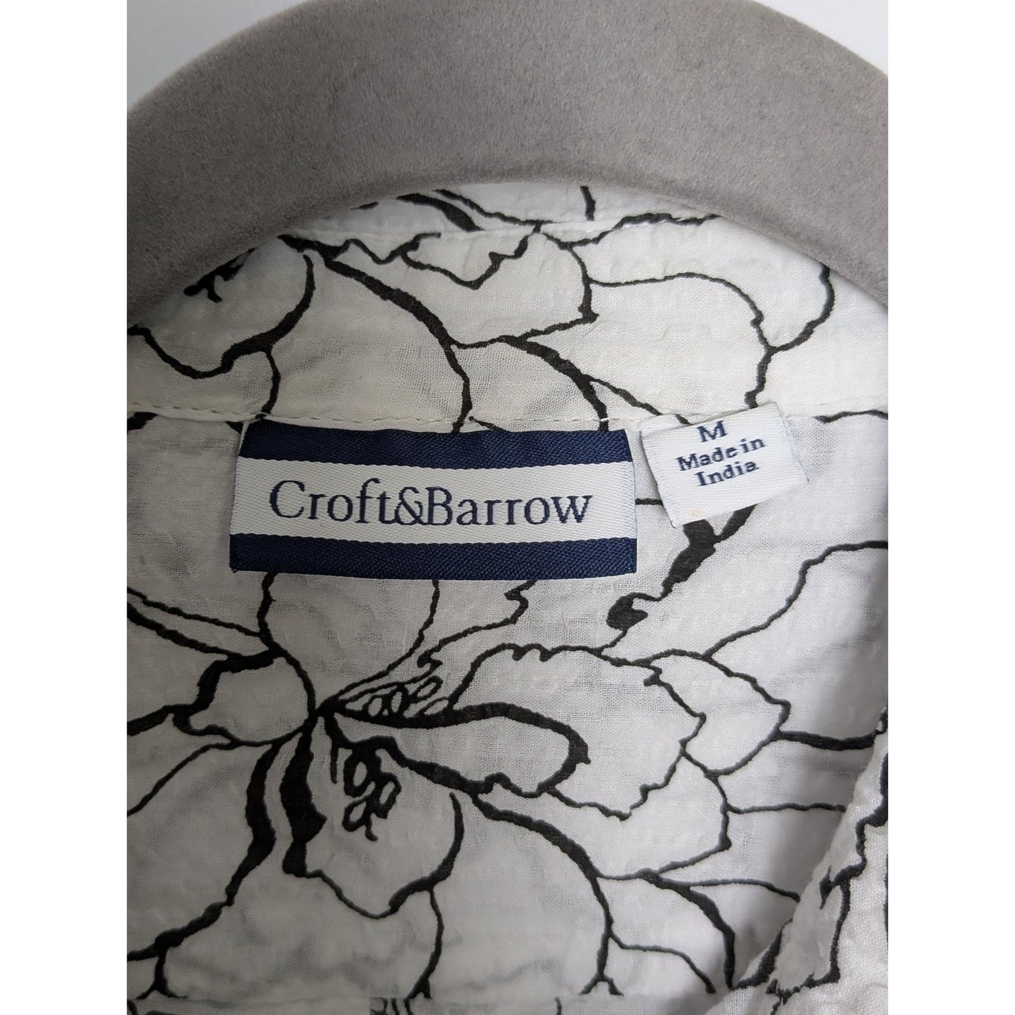 floral white button-up croft & burrow 100% cotton size medium