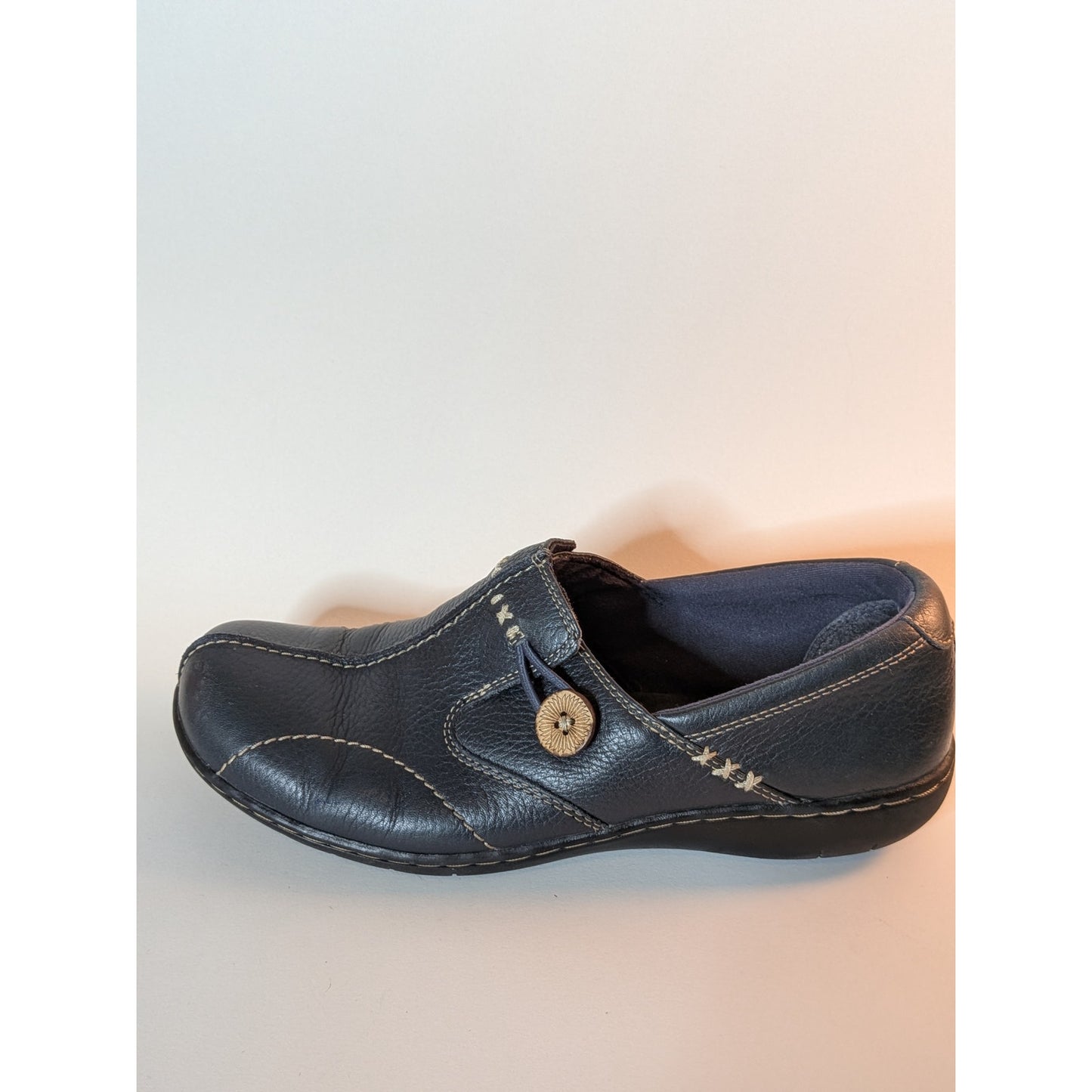 Un Loop Clarks leather bendables navy blue 8.5 M loafers style 35529 un loop
