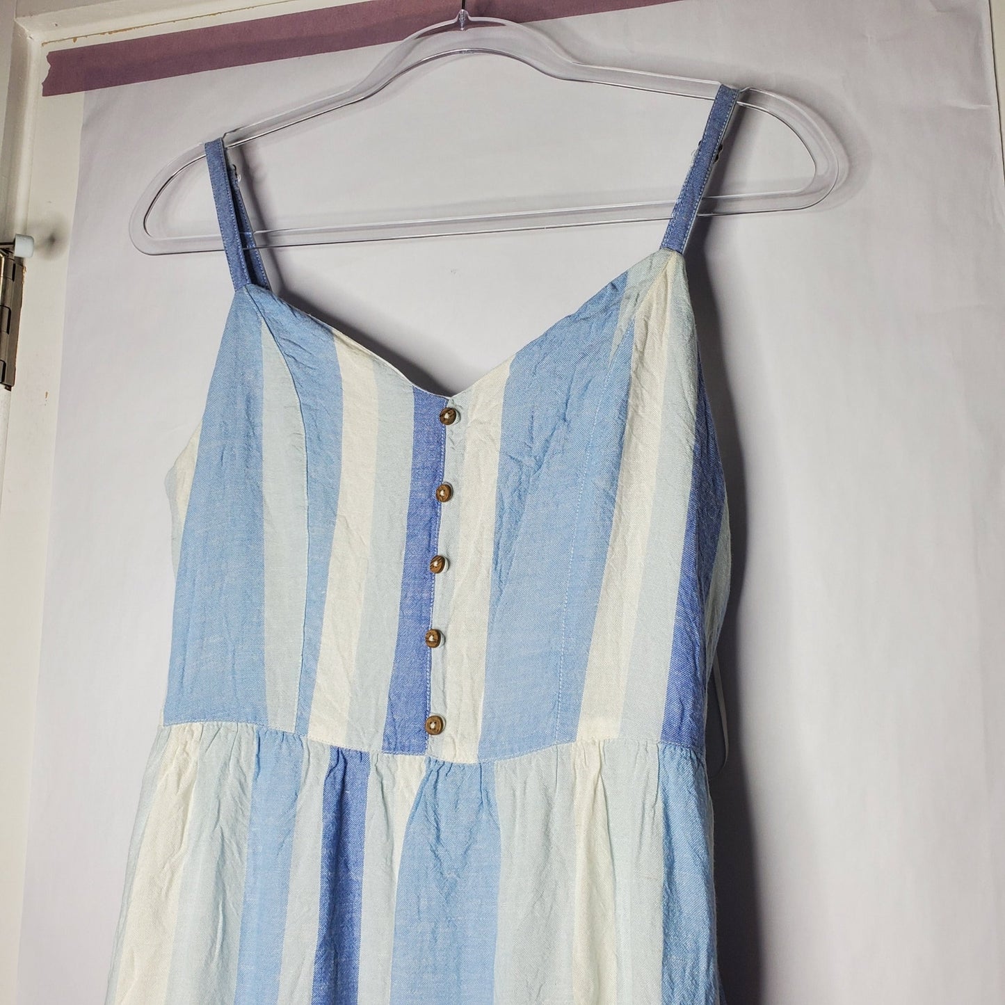 Spring dress joie stripes blue and white US 8 wodden buttons midi pockets