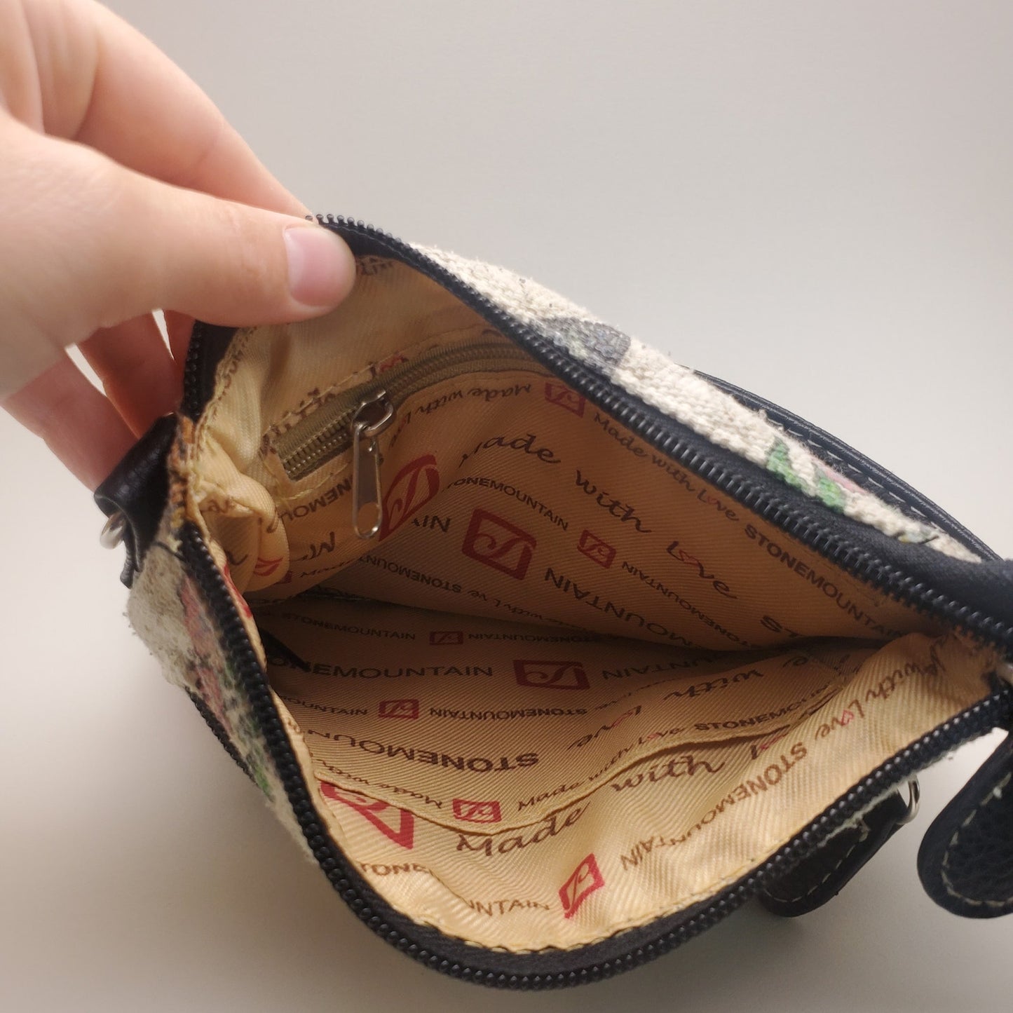 Stone mountain bag USA Garden Party pattern cross-body purse