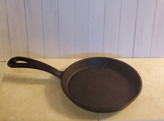 5" Mini Cast Iron Skillet Small Cooking, Frying, Individual Pan