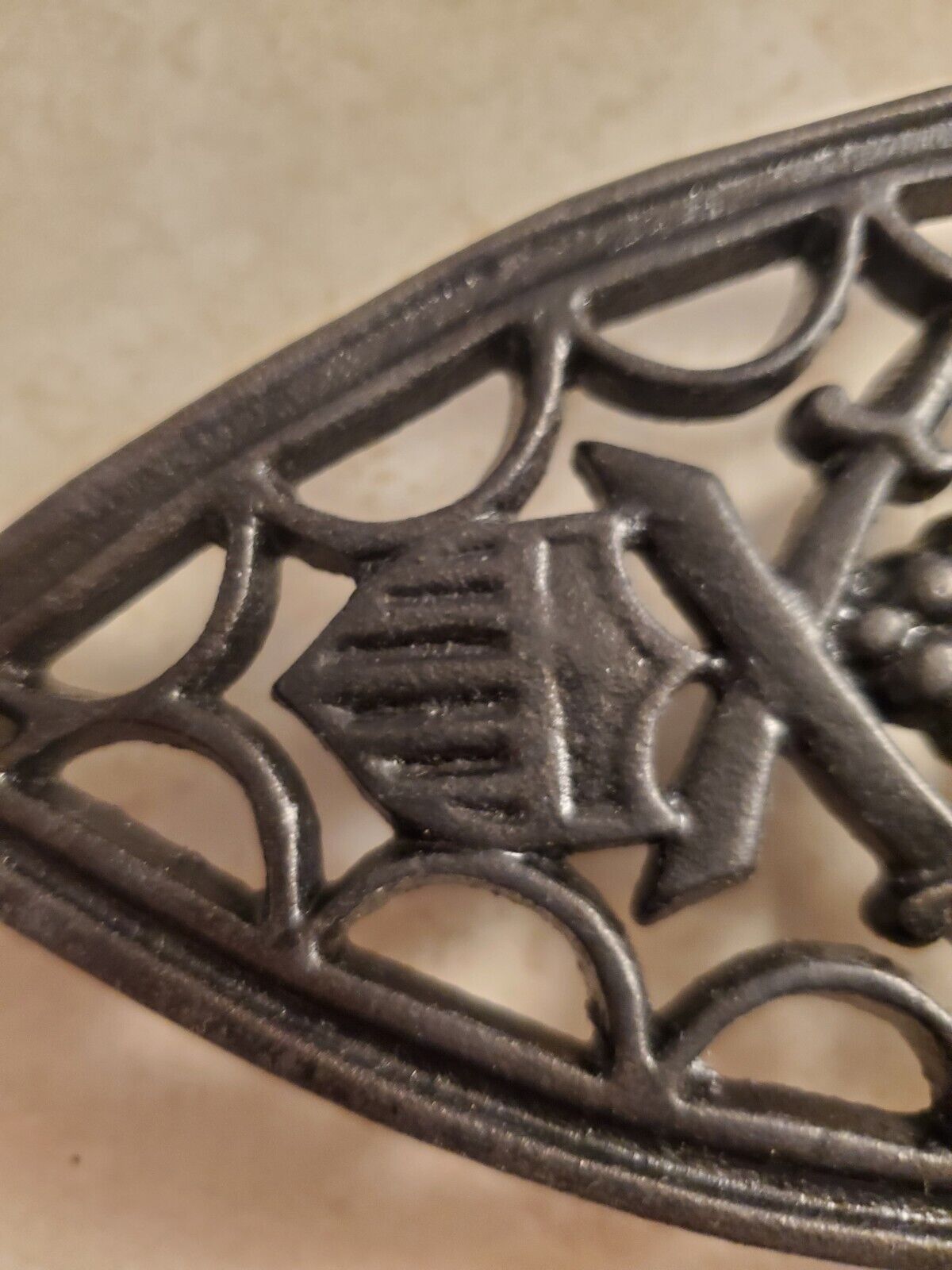 Metal, Cast Iron Trivet Triangle W/ 3Legs And Handle For Hanging, Vintage