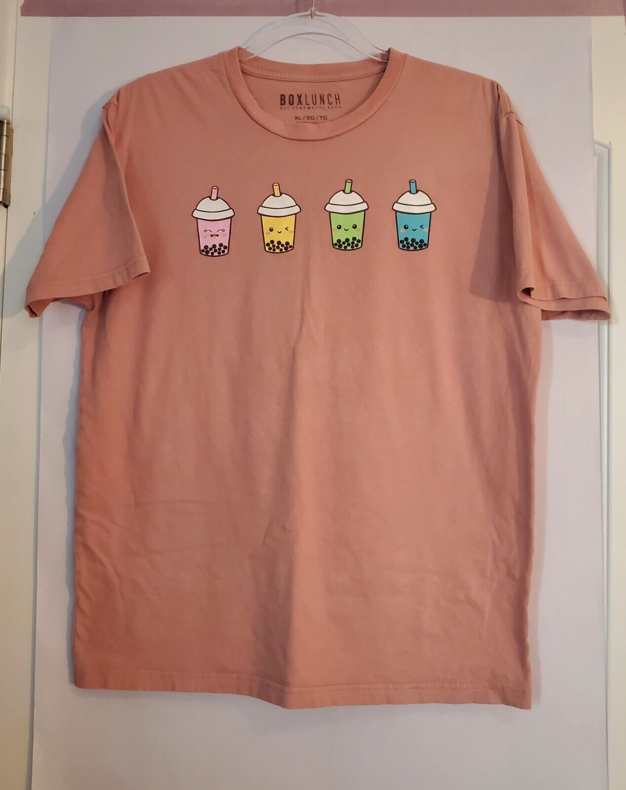 BoxLunch Womens short sleeve graphic Boba Tea pink tshirt, size XL, Kawaii Teas