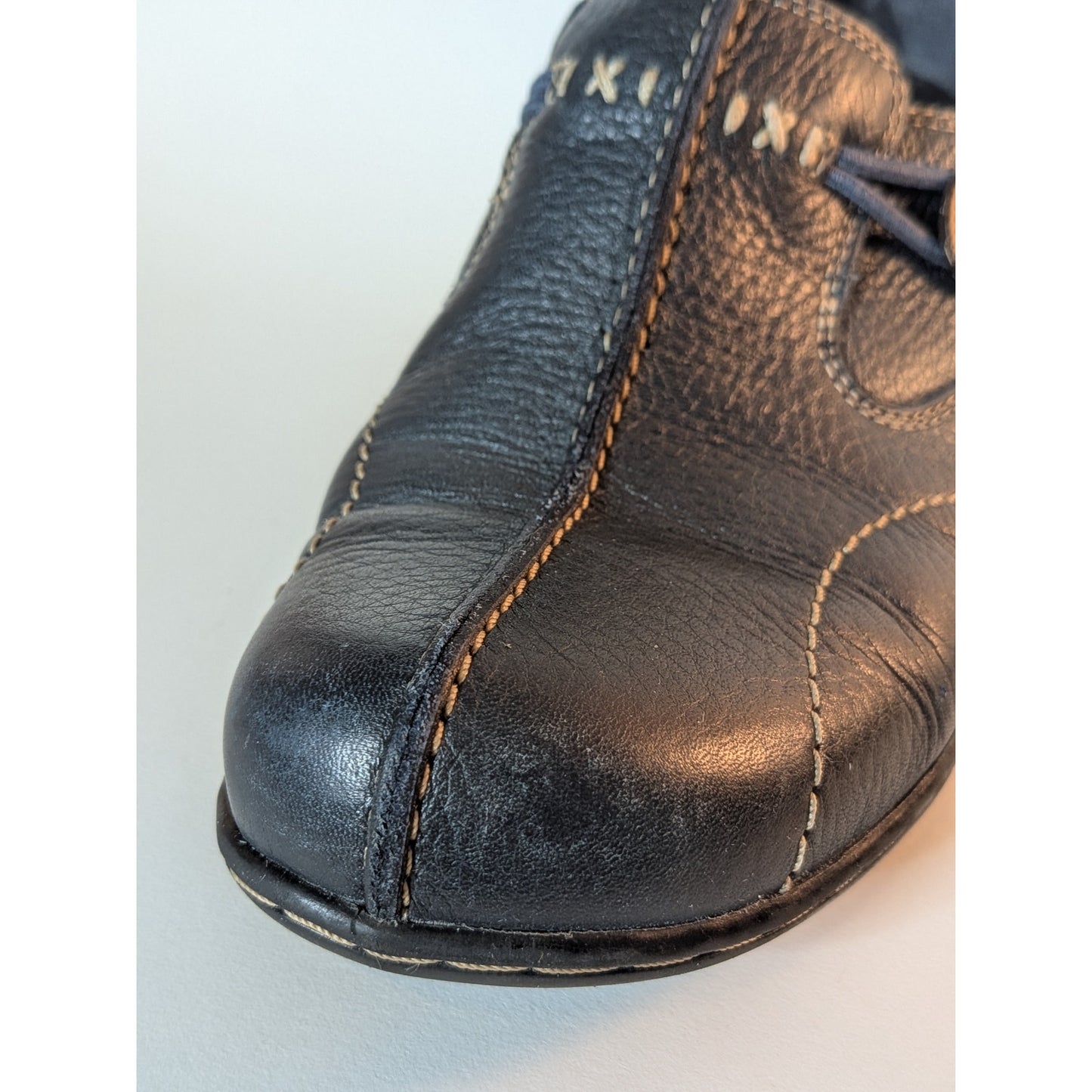 Un Loop Clarks leather bendables navy blue 8.5 M loafers style 35529 un loop