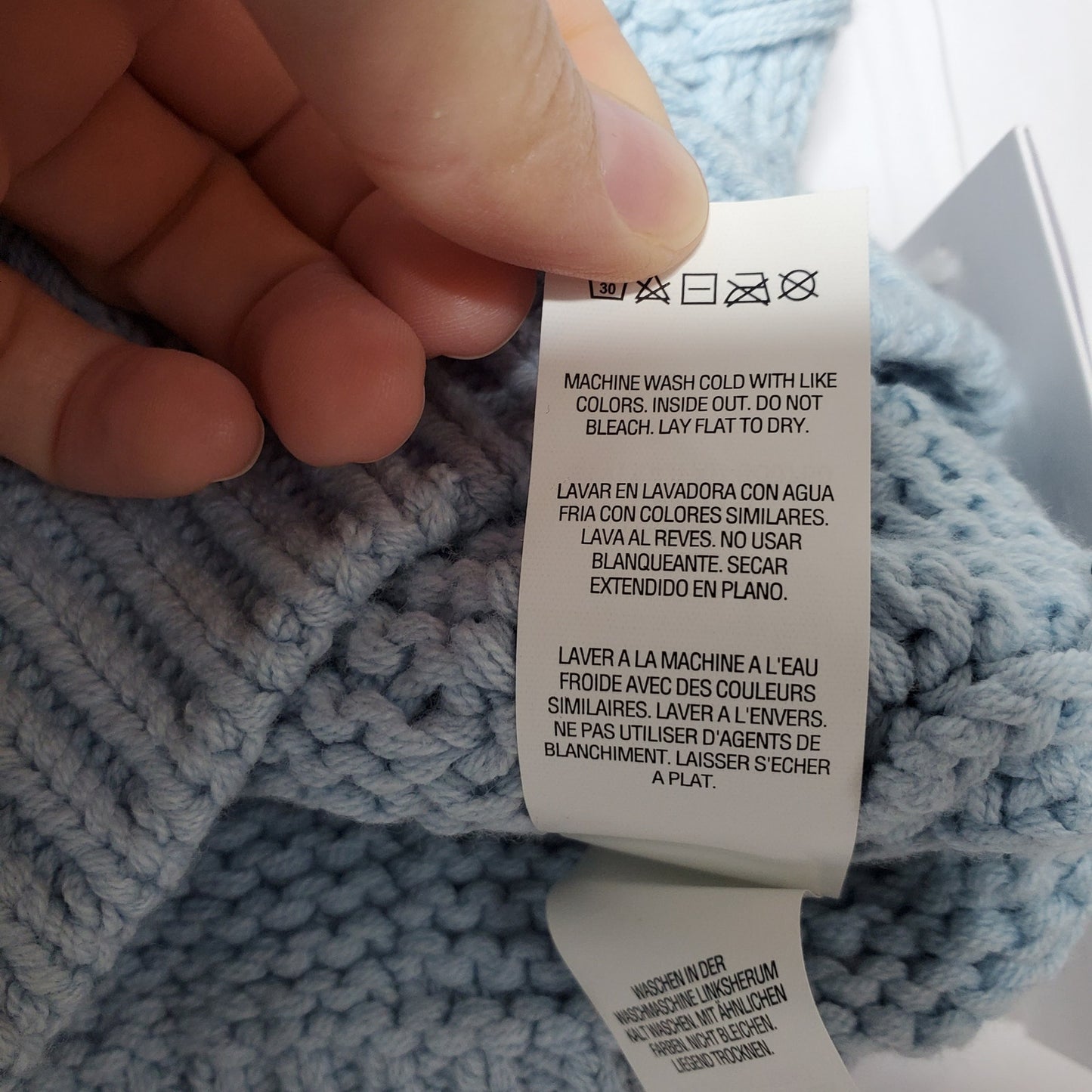 Crochet crop top light blue pastel bow detail M womens Just Fab NWT