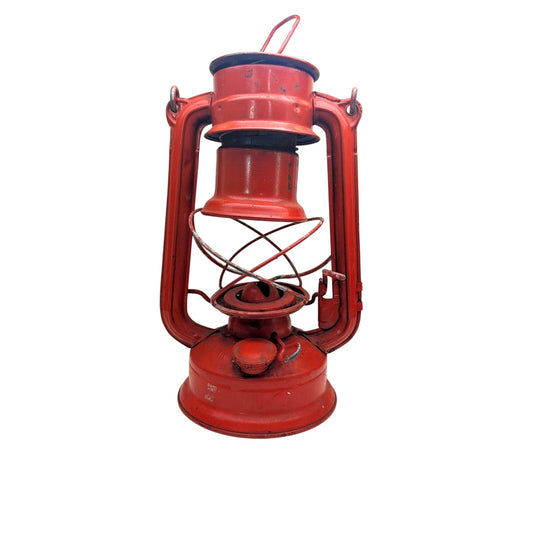 Kerosene Lantern red rustic vintage oil lamp for decor globe brand 303