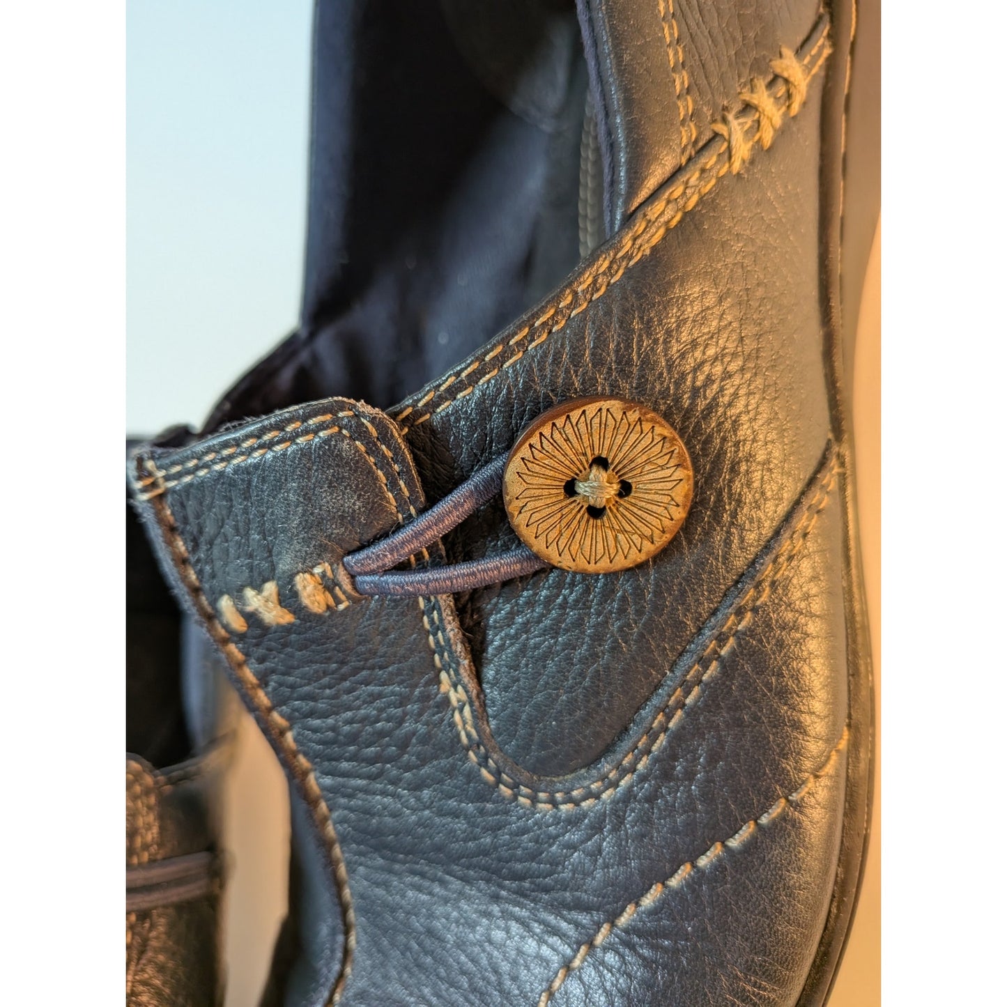 Un Loop Clarks leather bendables navy blue 8.5 M loafers style 35529 un loop